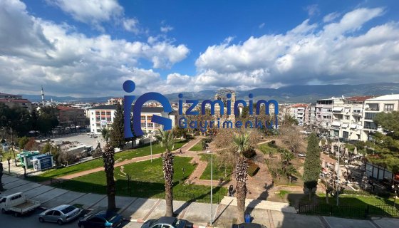 KEMALPAŞA MERKEZİ KONUMDA ANA CADDE ÜZERİ SATILIK 3+1 DAİRE
